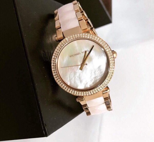 ⁦Michael Kors watch for women MK6402⁩ - الصورة ⁦4⁩