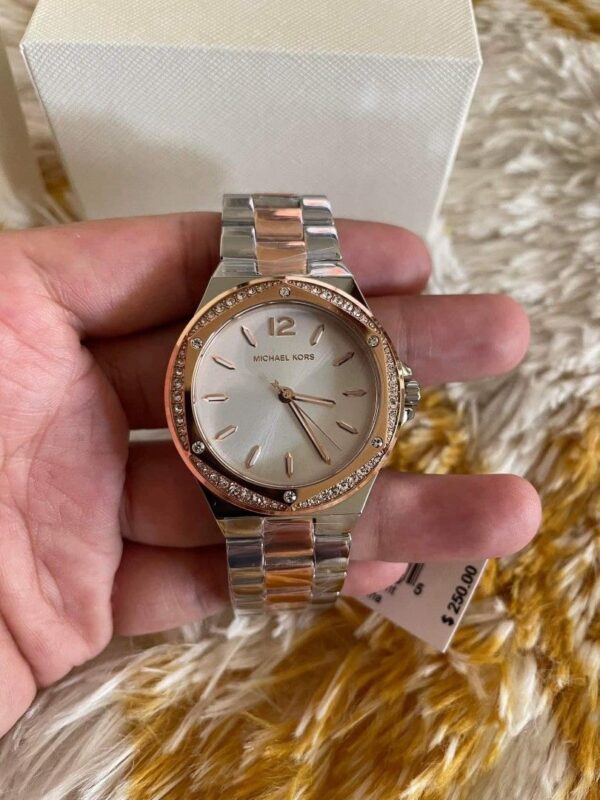 ⁦Michael Kors watch for women MK6988⁩ - الصورة ⁦8⁩