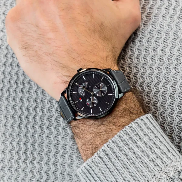 ⁦Tommy Hilfiger Men’s Watch 1710388⁩ - الصورة ⁦11⁩