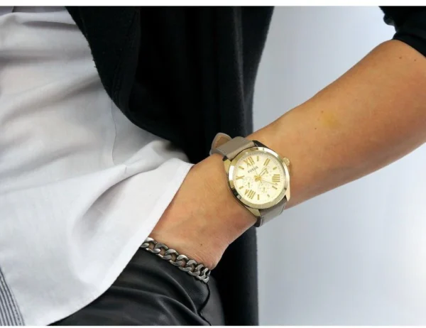 ⁦Fossil Watch For Women AM4529⁩ - الصورة ⁦6⁩